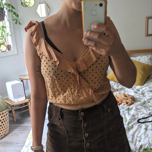 Free people eyelet ruffle tank top - Picture 3 of 8